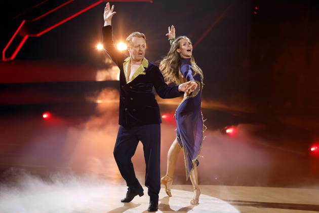 Entertainer Ross Antony and professional dancer Mariia Maksina at the sixth dance show of the 19th season of the RTL dance show Lets Dance at the Coloneum Ross Antonys face is covered in blood after he suffers a bleeding wound while dancing Cologne, 17 04 2026 NRW Germany Copyright: xChristophxHardtx
