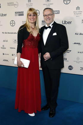 Jörg Dittrich with his wife at the 73 Federal Press Ball 2026 at the Hotel Adlon Kempinski Berlin, 17 04 2026 Foto:xJ.xMWx xFuturexImagex bundespresseball_6410