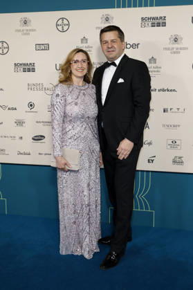 Sven Schulze with his wife Kati Schulze at the 73 Federal Press Ball 2026 at the Hotel Adlon Kempinski Berlin, 17 04 2026 Foto:xJ.xMWx xFuturexImagex bundespresseball_6420