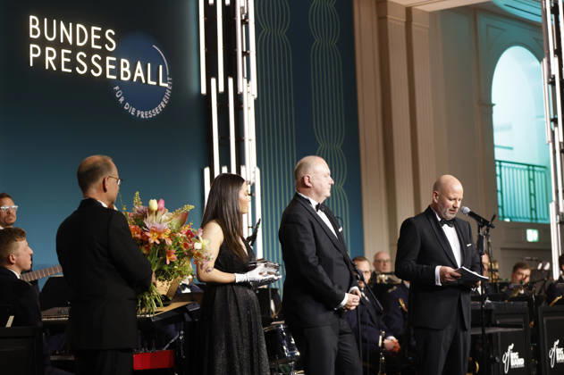 Andreas Rinke and Mathis Feldhoff at the 73 Federal Press Ball 2026 at the Hotel Adlon Kempinski Berlin, 17 04 2026 Foto:xJ.xMWx xFuturexImagex bundespresseball_6437