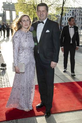 ABB PRESS BALL Sven Schulze with his wife Katti as guests at the 73 Federal Press Ball at the Hotel Adlon Kempinski on 17 04 2026 in Berlin