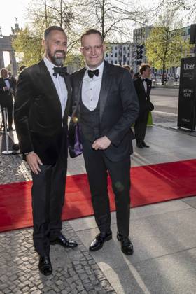 ABB PRESS BALL Daniel Funke and Jens Spahn with husband as guests at the 73 Federal Press Ball at the Hotel Adlon Kempinski on 17 04 2026 in Berlin