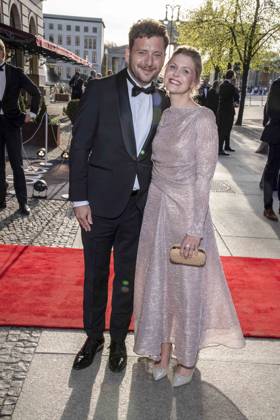 ABB PRESS BALL Felix Banaszak and Mrs. Charlotte Obermeier Federal Chairwoman of Buendnis 90 Die Gruenen, guests at the 73 Federal Press Ball at the Hotel Adlon Kempinski on 17 04 2026 in Berlin