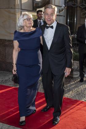 ABB PRESS BALL Renate Grziwok and Claus Kleber as guests at the 73rd Federal Press Ball at the Hotel Adlon Kempinski on 17 04 2026 in Berlin