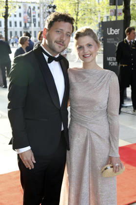 Felix Banaszak with his wife Charlotte at the 73 Federal Press Ball 2026 at the Hotel Adlon Kempinski Berlin, 17 04 2026 Foto:xAgenturxWehnertx xGränzdörferx xFuturexImagex bundespresseball_6457
