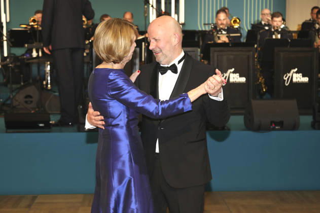 Elke Büdenbender and Mathis Feldhoff at the 73 Federal Press Ball 2026 at the Hotel Adlon Kempinski Berlin, 17 04 2026 Foto:xAgenturxWehnertx xGränzdörferx xFuturexImagex bundespresseball_6526