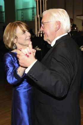Frank Walter Steinmeier with his wife Elke Büdenbender at the 73 Federal Press Ball 2026 at the Hotel Adlon Kempinski Berlin, 17 04 2026 Foto:xAgenturxWehnertx xGränzdörferx xFuturexImagex bundespresseball_6532