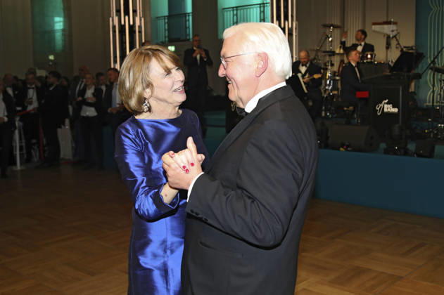 Frank Walter Steinmeier with his wife Elke Büdenbender at the 73 Federal Press Ball 2026 at the Hotel Adlon Kempinski Berlin, 17 04 2026 Foto:xAgenturxWehnertx xGränzdörferx xFuturexImagex bundespresseball_6538