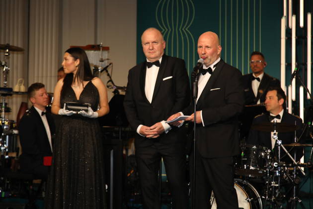 Andreas Rinke and Mathis Feldhoff at the 73 Federal Press Ball 2026 at the Hotel Adlon Kempinski Berlin, 17 04 2026 Copyright: xAgenturxMatthiasxWehnertx xM.xGränzdörferx