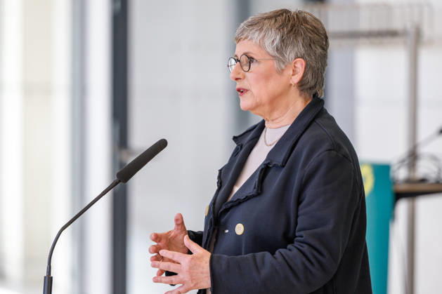 Bündnis 90 Die Grünen im Bundestag Britta Haßelmann from Bündnis 90 Die Grünen at a statement in the Bundestag on 21 04 26 in Berlin Berlin Berlin Germany Reichstag