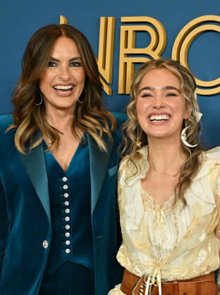NBC Universal FYC Event Mariska Hargitay and Haley Lu Richardson arriving to the NBC Universal FYC Event at Avra Beverly Hills on April 22, 2026 in Beverly Hills, CA. Beverly Hills Avra Beverly Hills California USA Copyright: xLISAxOConnor AFF-USA.comx