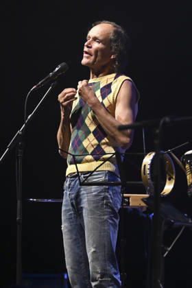 Olaf Schubert with his program Jetzt oder now live at the Swiss Life Hall Hannover, 24 04 2026 Foto:xR.xKeuntjex xFuturexImagex schubert_6409