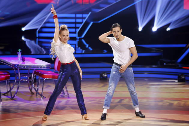 Singer Milano Milane Baybah and professional dancer Marta Arndt at the seventh dance show of the 19th season of the RTL dance show Lets Dance at the Coloneum Cologne, 24 04 2026 NRW Germany Copyright: xChristophxHardtx