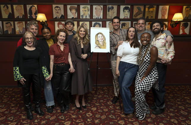 April 24, 2026, New York, Ny, United States: Trip Cullman, Adrienne Warren, Caissie Levy and Brandon Uranowitz at Caissie Levy joins the legendary wall of caricatures at Sardi s. Held at SardiÃ¢â‚¬â ¢s in New York. Zuma Press April 24, 2026. New York United States  - ZUMAp281 20260424_zea_p281_032 Copyright: xPhotoxImagexPressx
