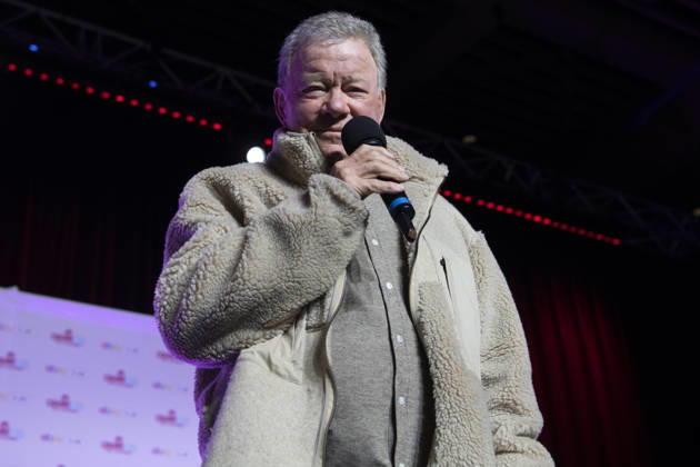 April 25, 2026, Calgary, Alberta, CANADA: William Shatner, 95, speaks during a panel at Calgary Expo at the BMO Centre in Calgary, Alberta, Canada on Saturday, April 26, 2026. Calgary CANADA - ZUMAr123 20260425_zap_r123_014 Copyright: xBadenxRothx