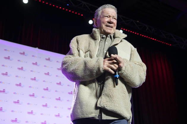 April 25, 2026, Calgary, Alberta, CANADA: William Shatner, 95, speaks during a panel at Calgary Expo at the BMO Centre in Calgary, Alberta, Canada on Saturday, April 26, 2026. Calgary CANADA - ZUMAr123 20260425_zap_r123_001 Copyright: xBadenxRothx