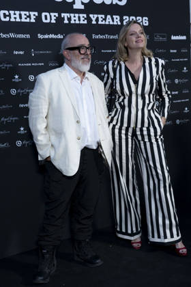 Alex de la Iglesia and Carolina Bang attend Chef of the Year 2026 photocall .April 27, 2026 in Madrid, Spain. (20260427509)