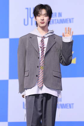 S. Korean boy group Nexz S. Korean boy group Nexz Tomoya, a member of South Korean boy group Nexz, poses for a photo during a showcase for the group s second single album Mnchk in Seoul on April 27, 2026. (Yonhap) 2026-04-28 14:41:16 < 1980-2026 YONHAPNEWS AGENCY. .> ¼­¿ïÆ¯º°½Ã EDITORIAL USE ONLY  Copyright: xx PYH2026042811360034400 YonhapxNewsx yonphotos251824