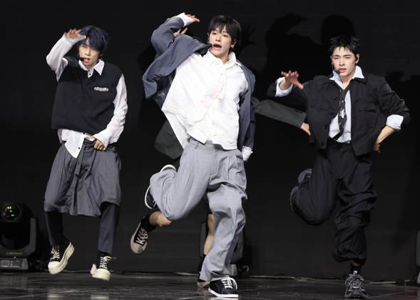 S. Korean boy group Nexz S. Korean boy group Nexz South Korean boy group Nexz performs during a showcase for the group s second single album Mnchk in Seoul on April 27, 2026. (Yonhap) 2026-04-28 14:42:54 < 1980-2026 YONHAPNEWS AGENCY. .> ¼­¿ïÆ¯º°½Ã EDITORIAL USE ONLY  Copyright: xx PYH2026042811130034400 YonhapxNewsx yonphotos251833