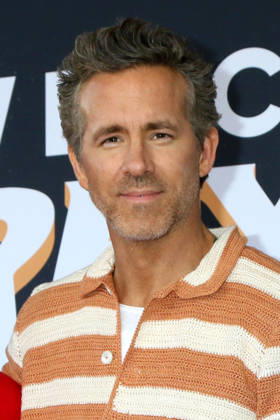 USA - FX s Welcome To Wrexham FYC Event - Burbank LOS ANGELES - APR 28: Rob McElhenney, Ryan Reynolds at the FX s Welcome To Wrexham FYC Event at Chloe s at Golden Road Brewing on April 28, 2026 in Burbank, CA Burbank CA USA EDITORIAL USE ONLY Copyright: x 2026xKathyxHutchinsx xHutchinsxPhotox HutchinsxPhotox khphotos882221