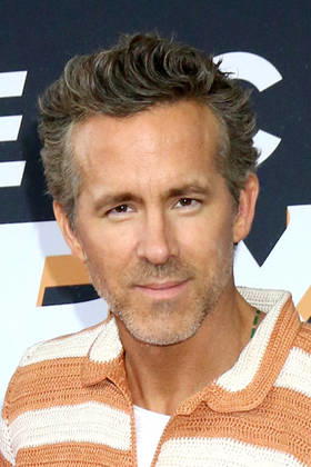 USA - FX s Welcome To Wrexham FYC Event - Burbank LOS ANGELES - APR 28: Ryan Reynolds at the FX s Welcome To Wrexham FYC Event at Chloe s at Golden Road Brewing on April 28, 2026 in Burbank, CA Burbank CA USA EDITORIAL USE ONLY Copyright: x 2026xKathyxHutchinsx xHutchinsxPhotox HutchinsxPhotox khphotos882232