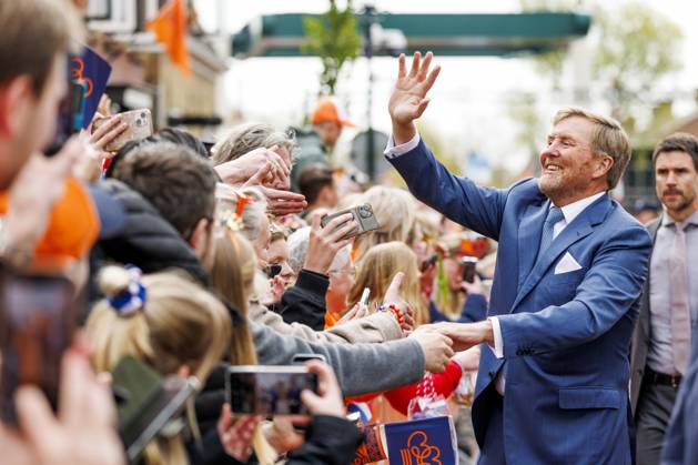 Dokkum, The Netherlands, 2026-04-27 11:44:30 DOKKUM, 27-04-2026 , Dokkum City Centre King Willem-Alexander during King s Day 2026 in Dokkum Photo:NLBEELD Patrick van Emst Credit: NL Beeld Patrick van Emst  Copyright: xx x