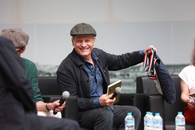 Viggo Mortensen presents at the University of Seville the poetry book Another Night on the High Seas The actor and publisher Viggo Mortensen participates in the tribute that the University of Seville pays to the poet Kevin Power On April 30, 2026 in Seville Andalusia, Spain The actor Viggo Mortensen participates in the presentation of the work of the poet Kevin Power, published by his publisher, Perceval Press, an act with which the University of Seville has wanted to pay tribute to the poet, art critic and professor of British origin and Spanish nationalized 30 APRIL 2026 Rocí Seville Andalucia, Spain Seville Andalucia, Spain Spain Spain  Copyright: xRocioxRuzx 7486457