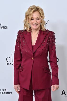 Jean Smart at the after-party for 33rd Elton John AIDS Foundation Academy Awards Viewing Party, West Hollywood Park, Los Angeles, CA, March 02, 2025. Photo By: Priscilla Grant Everett Collection2502H01 B5094 PUBLICATIONXNOTxINxCANxCHNxFRAxITAxJPNxNORxPOLxRUSxESPxUKxUSA Copyright: xx 2502H01 B5094 2502H01_B5094_H