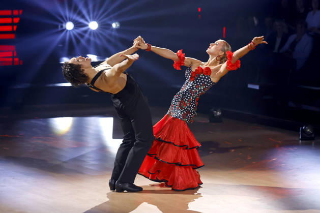 Singer Anna Carina Woitschack and dancer Evgeny Vinokurov at the eighth dance show of the 19th season of the RTL dance show Lets Dance at the Coloneum Cologne, 01 05 2026 NRW Germany Copyright: xChristophxHardtx