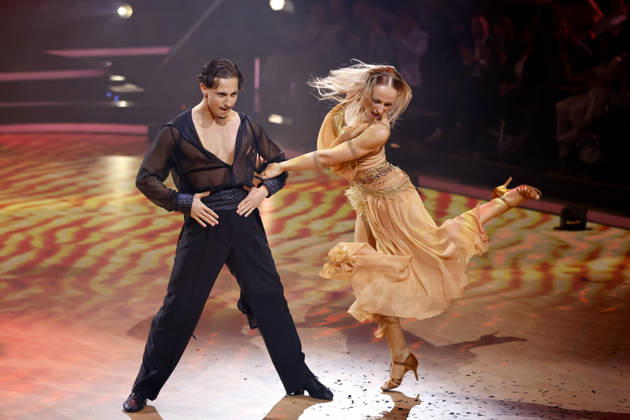 Singer Milano Milane Baybah and professional dancer Marta Arndt at the eighth dance show of the 19th season of the RTL dance show Lets Dance at the Coloneum Cologne, 01 05 2026 NRW Germany Copyright: xChristophxHardtx