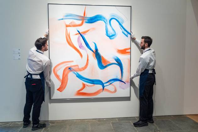 May 1, 2026, Bronx, New York, USA: Auction assistants pose with Willem de Kooning Untitled XLII during May Marquee Modern & Contemporary Auctions press preview at Sotheby s The Breuer in New York, NY on May 1, 2026. Bronx USA - ZUMAr339 20260501_znp_r339_005 Copyright: xLevxRadinx