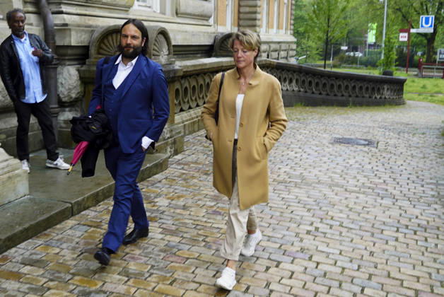 CNTV BLOCK Christina Block entrepreneur with her defense lawyer Ingo Bott on 05 05 2026 in Hamburg The defendants and defense lawyers arrive as usual on foot on the street for the 49th day of the trial for alleged child abduction in the Hamburg Criminal Court criminal justice building abduction case of the Block children Hamburg Germany