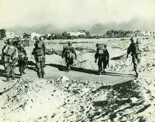 RECORD DATE NOT STATED A photograph of French paratroopers in Port Said during the Suez Crisis. A photograph of French parachutists shortly after landing in Port Said, Egypt, during the Suez Crisis. The Suez Crisis, also known as the Tripartite Aggression, was an invasion of Egypt by Israel, followed by the United Kingdom and France, aiming to regain Western control of the Suez Canal and remove Egyptian President Gamal Abdel Nasser, who had nationalised the canal. 1956. Editorial use only. All other uses to be cleared with the copyright owner (World History Archive), in advance., WHA_011_0040.jpg, Suez Crisis; Tripartite Aggression; Egypt; France; United Kingdom; Israel; 1956; Gamal Abdel Nasser; Suez Canal; Port Said; Paratroopers; French Copyright: xx