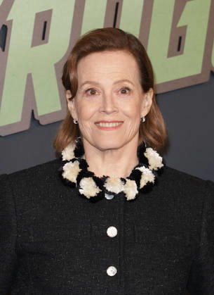 Sigourney Weaver Avant première du film The Mandalorian and Grogu au Grand Rex à Paris le 5 mai 2026 Coadic Guirec Bestimage Premiere of the movie The Mandalorian and Grogu at the Grand Rex in Paris on May 5, 2026 Paris France  Copyright: xCOADICxGUIRECx xBESTIMAGExCOADICxGUIRECx xBESTIMAGEx