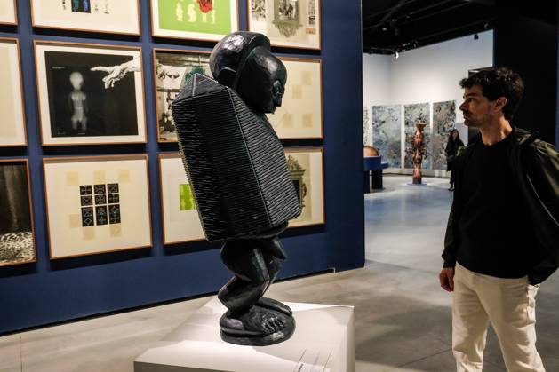 May 5, 2026, Venice, Rome, Italy: May 5, 2026, Venice. 61st International Art Exhibition of the Venice Biennale, titled In Minor Keys and curated by Koyo Kouoh. Biennale Gardens. Central Pavilion. Work by Sammy Baloji. Venice Italy  - ZUMAa289 20260505_zia_a289_406 Copyright: xMircoxToniolox xAgfx