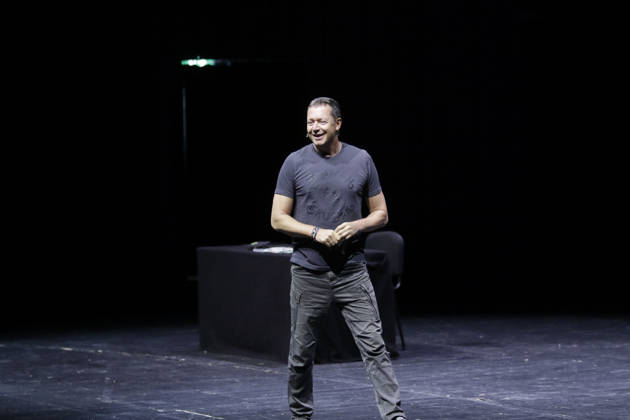 AUT OESTERREICH, 2026 05 06 CULTURE CABARET CABARET ARTIST ALEX KRISTAN WITH HIS PROGRAM 50 SHADES OF SCHMÄH at the Passionsspielhaus ERL rights managed