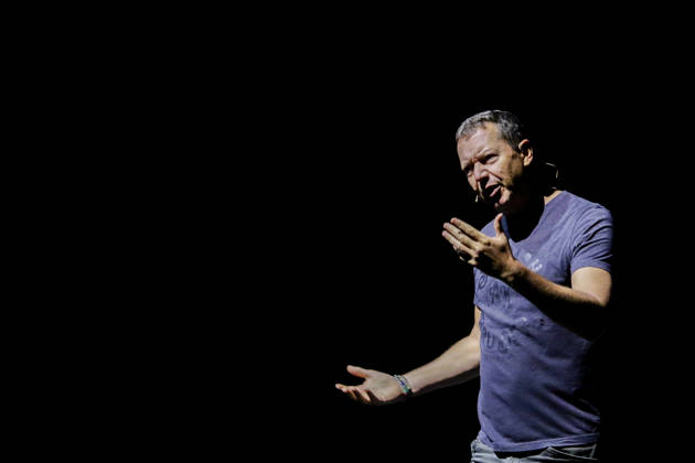 AUT OESTERREICH, 2026 05 06 CULTURE CABARET CABARET ARTIST ALEX KRISTAN WITH HIS PROGRAM 50 SHADES OF SCHMÄH at the Passionsspielhaus ERL rights managed