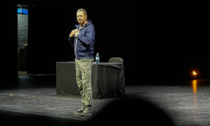 AUT OESTERREICH, 2026 05 06 CULTURE CABARET CABARET ARTIST ALEX KRISTAN WITH HIS PROGRAM 50 SHADES OF SCHMÄH at the Passionsspielhaus ERL rights managed