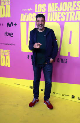 Hombres G premiere their film, Los mejores anos de nuestra vida Tony Aguilar during the premiere of the film Los mejores anos de nuestra vida , on May 7, 2026, in Madrid Spain It is an intimate and emotional portrait of Hombres G, a band that marked several generations and is still as relevant as in its beginnings Through unpublished material and a contemporary look, the documentary celebrates 40 years of friendship, music and inexhaustible energy 07 MAY 2026 Madrid Madrid Madrid Espana  Copyright: xJosexVelascox 7507282