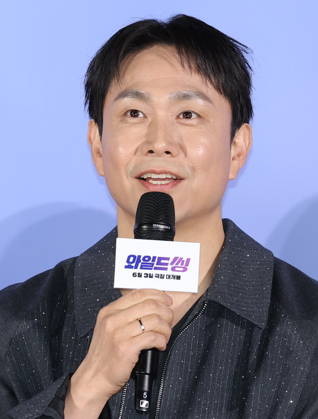 S. Korean actor Oh Jung-sae S. Korean actor Oh Jung-sae South Korean actor Oh Jung-sae, who stars in the new movie Wild Sing, responds to reporters questions during a publicity event in Seoul on May 7, 2026, to promote the movie, set to hit local screens in South Korea on June 3. (Yonhap) 2026-05-08 10:03:59 < 1980-2026 YONHAPNEWS AGENCY. .> ¼­¿ïÆ¯º°½Ã EDITORIAL USE ONLY  Copyright: xx PYH2026050803060034400 YonhapxNewsx yonphotos252101