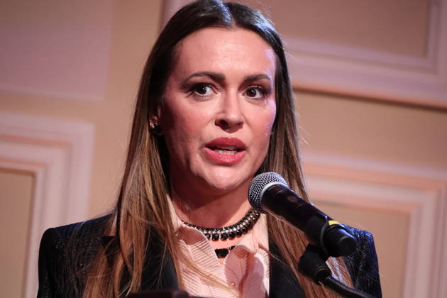 Alyssa Milano attends the 2026 Bridge to Justice Gala in Los Angeles Los Angeles CA May 7 Alyssa Milano speaks at the 2026 Bridge to Justice Gala hosted by The Survivor Justice Center on May 7, 2026 Credit AdMedia 455688 2026 05 07 Los Angeles United States Milano, Alyssa  Copyright: xAdMediax STAR_455688_044
