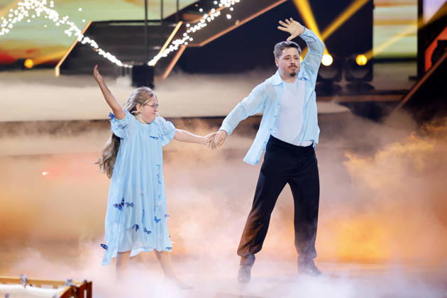 Drummer Gustav Schäfer Tokio Hotel here dancing with his daughter Lotti is eliminated from the ninth dance show of the 19th season of the RTL dance show Lets Dance at the Coloneum Cologne, 08 05 2026 NRW Germany Copyright: xChristophxHardtx