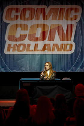 May 9, 2026, s-Hertogenbosch, Noord-Brabant, Netherlands: On May 9, 2026, Actor LAURA PREPON, known for her roles in That 70s Show and Orange Is the New Black, participates in a Q&A session at Comic Con Holland in s-Hertogenbosch, Netherlands. s-Hertogenbosch Netherlands - ZUMAp202 20260509_zip_p202_007 Copyright: xJamesxPetermeierx