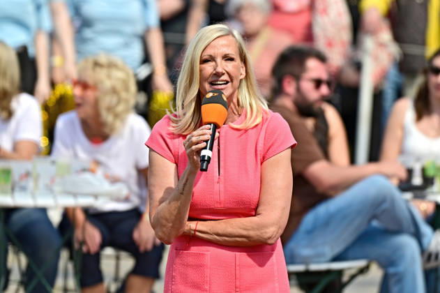 ZDF Fernsehgarten presenter Andrea Kiwi Kiewel during the ZDF entertainment show Fernsehgarten on 10 05 2026 in Mainz 20260510MWI120153