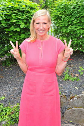 ZDF Fernsehgarten presenter Andrea Kiwi Kiewel during the ZDF entertainment show Fernsehgarten on 10 05 2026 in Mainz 20260510MWI120966