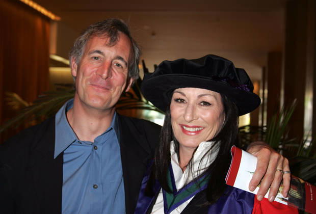 Honorary Degrees Ceremony Jun 17, 2005; Beverly Hills, CA, USA; ANJELICA HUSTON receives a honorary degrees by the National University of Ireland (NUI) in a formal ceremony in English, Gallic and Latin and Beverly Hilton Hotel, Beverly Hills, California. Pictured with TONY HUSTON. Mandatory Credit: Photo by David Livingston ZUMA Press. ( ) Copyright 2005 by David Livingston Beverly Hills CA USA Copyright: xDavidxLivingstonx