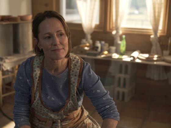 THE SENIOR, Mary Stuart Masterson, 2023. Angel Studios courtesy Everett CollectionMCDSENI EC019 PUBLICATIONXNOTxINxCANxCHNxFRAxITAxJPNxNORxPOLxRUSxESPxUKxUSA Copyright: xx MCDSENI EC019 MCDSENI_EC019_H