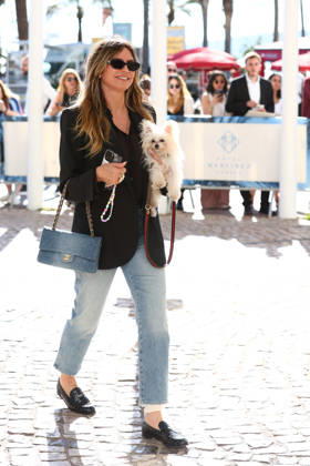 May 11, 2026, Cannes, Cote D azur, France: HEIDI KLUM arrives in Cannes one day ahead of the 79th Annual Cannes Film Festival in Cannes, France Cannes France - ZUMAc179 20260511_zep_c179_021 Copyright: xMickaelxChavetx