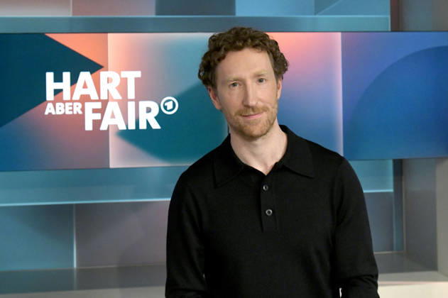 Louis Klamroth on the ARD talk show hart aber fair in Studio Adlershof Berlin, 11 05 2026 Foto:xM.xBehrensx xFuturexImagex hart_fair1105_6504