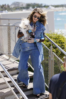 Cannes Heidi Klum Exits Martinez MP Cannes, France- May 12: Heidi Klum arrives to Hotel Martinez beach restaurant during 79th Festival of Cannes, on May 12, 2026 in Cannes, France. Photo by Marco Piovanotto ABACAPRESS:COM Cannes France Copyright: xPiovanottoxMarco ABACAx